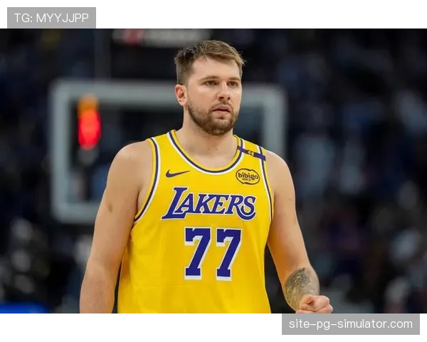 湖人三核驱动进攻体系 东契奇詹姆斯里夫斯联袂首发